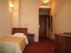 Empire, Single standard room